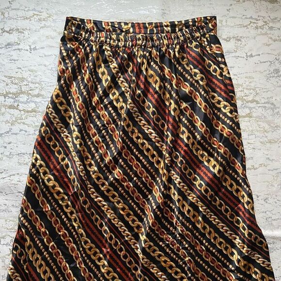 Ashley Stewart Silky Chain Print MIDI Skirt - Picture 2 of 12